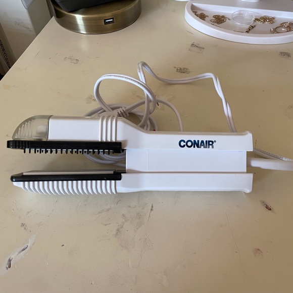 Conair Other - Conair Steam Hair Straightener